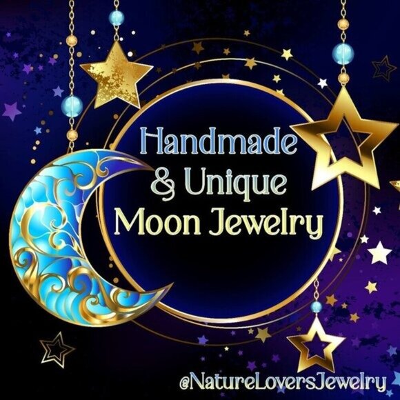 Boho Moon Goddess! Crescent Moon Necklace ~ Turquoise Agate + Quartz Composition - Picture 5 of 11